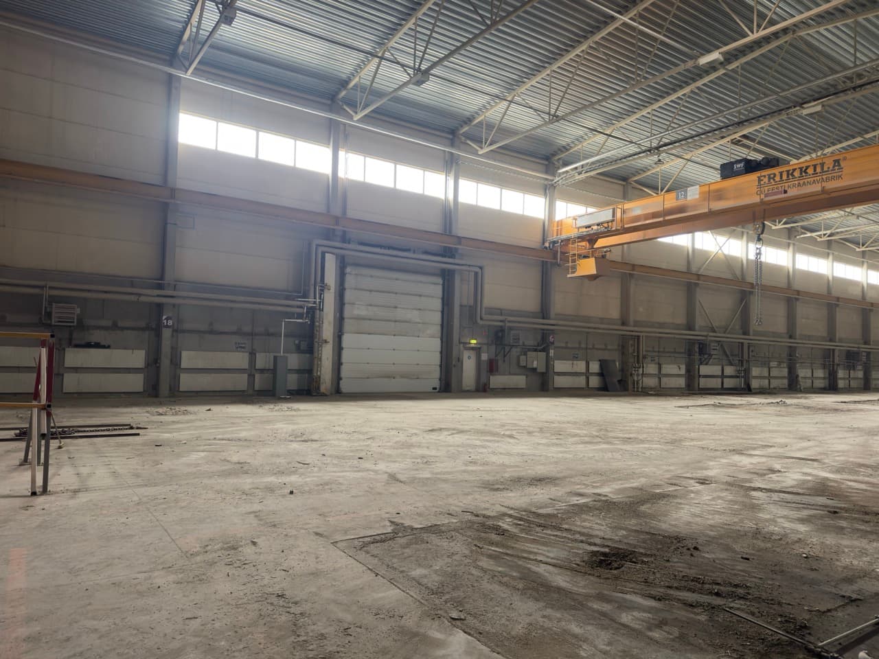 Hangar interior at Punane 18